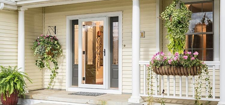screen door installation in Corona